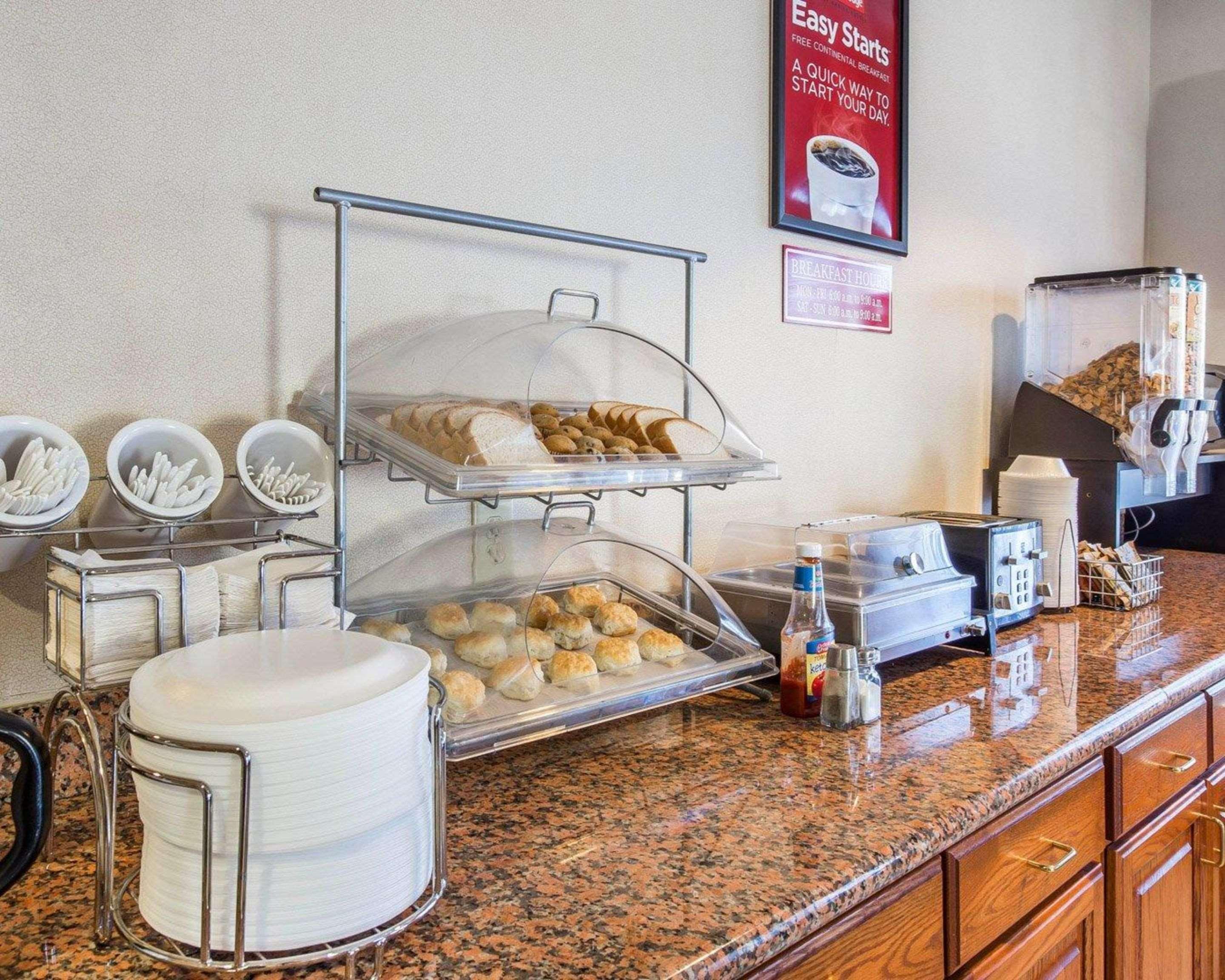 Econo Lodge Brunswick Luaran gambar