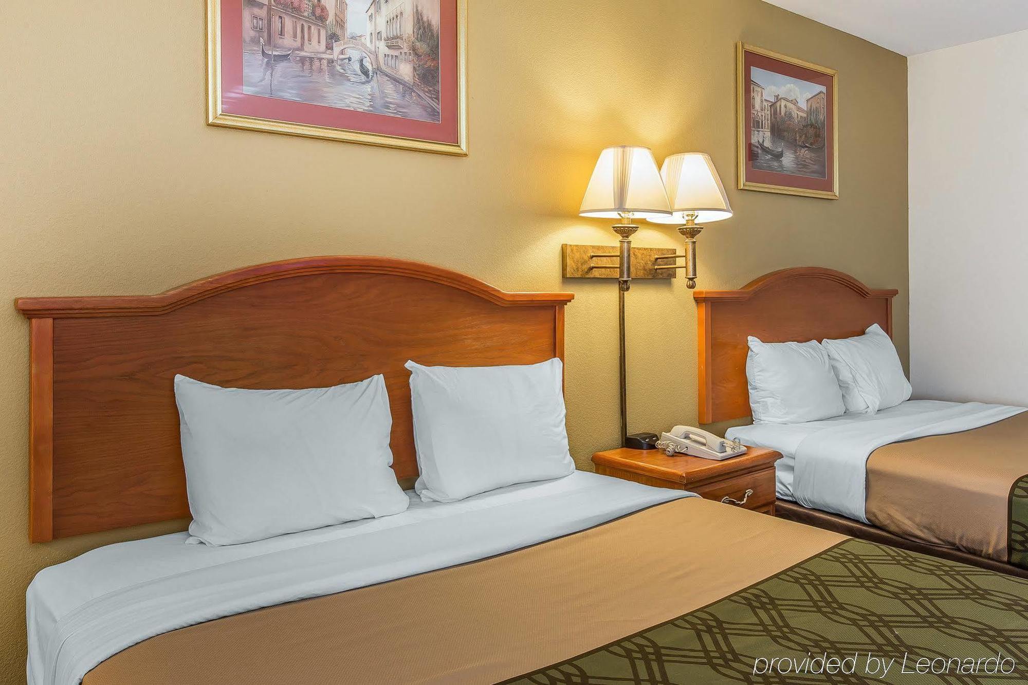 Econo Lodge Brunswick Luaran gambar