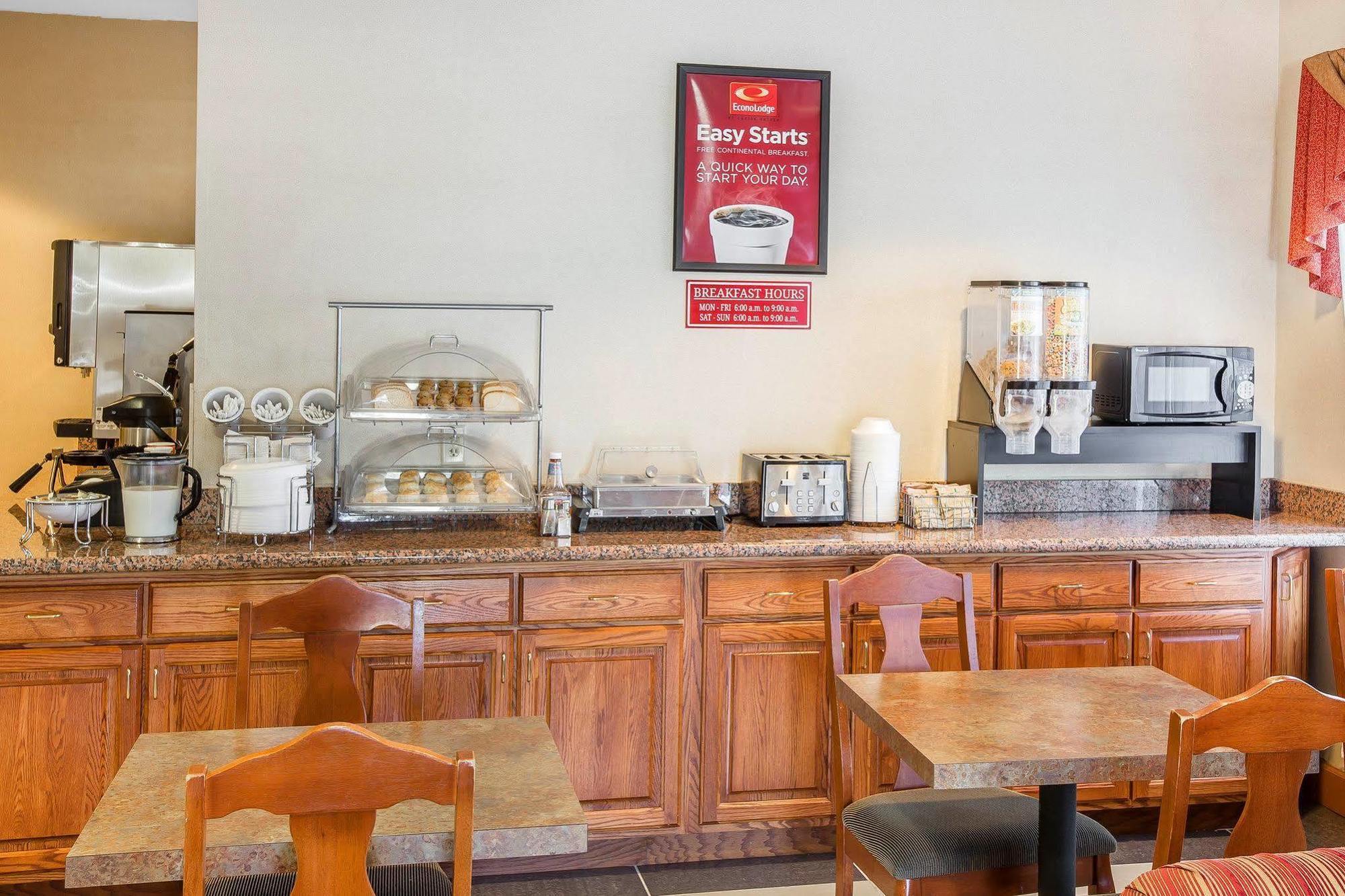 Econo Lodge Brunswick Luaran gambar